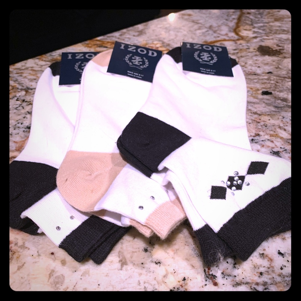 Brand new Izod ladies golf socks